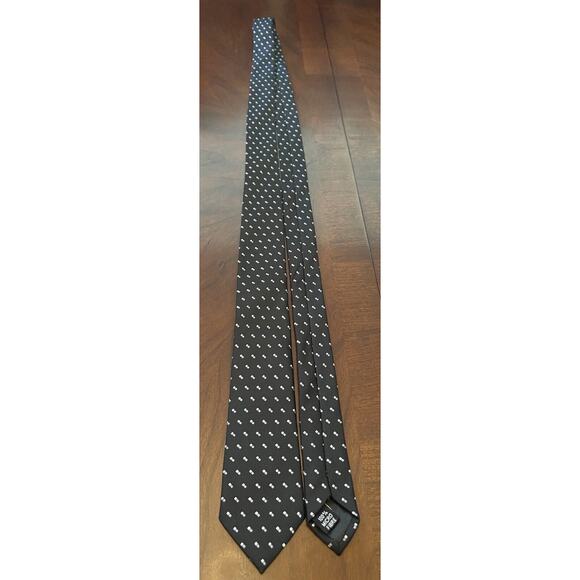 Tossido Black Gray 100% Microfiber Men’s Neck Tie - Picture 3 of 9